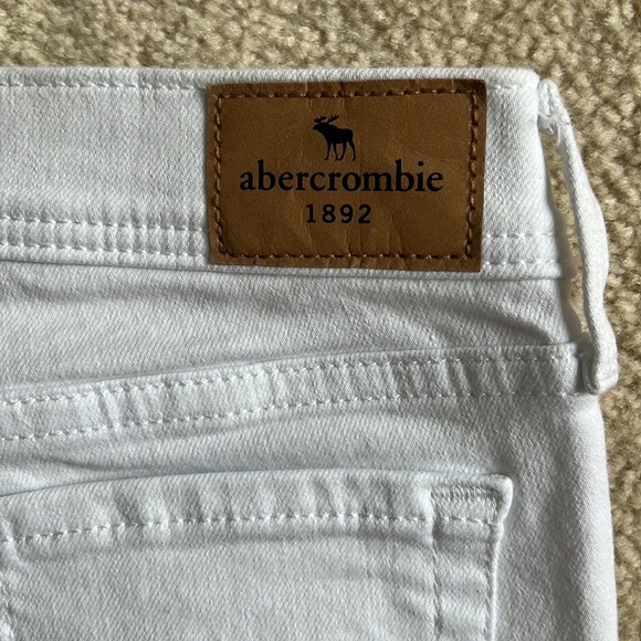 Abercrombie Girls Skinny Jean - Picture 6 of 7